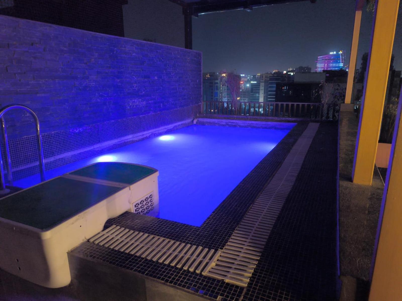 Aquila Grand Suites - Noida Sector 136 Exterior foto